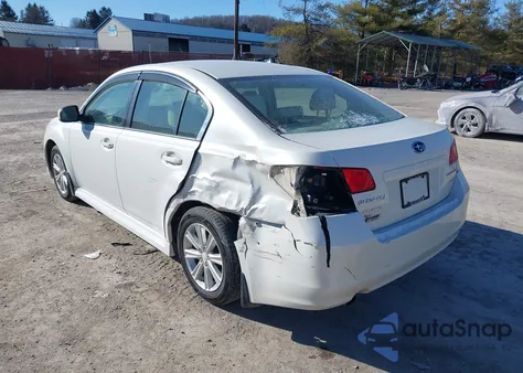 2011 Subaru Legacy 2.5I Premium из США, поврежденный, VIN 4S3BMBG65B3214678